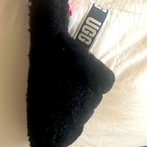 Black Ugg sandals size 9